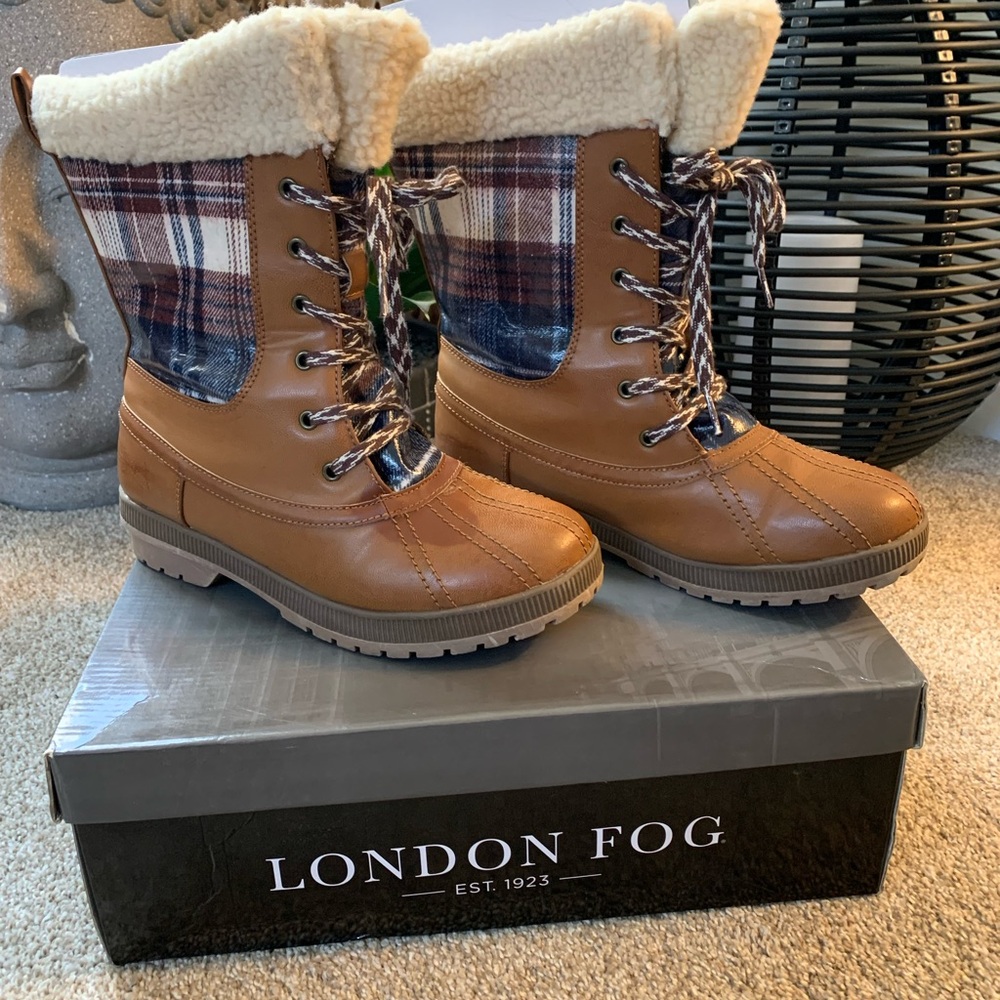 COPY - Brand: London Fog LFW-SWANLEY 2
Color: COGNAC
Size: 8